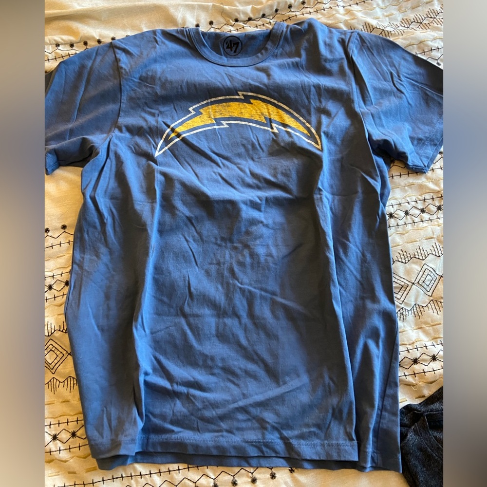 Charger t-Shirt